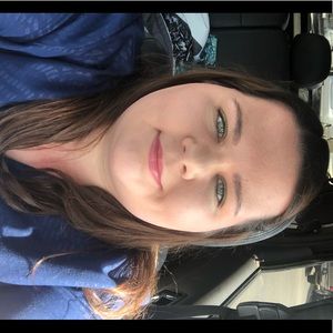 Meet your Posher, Krissy